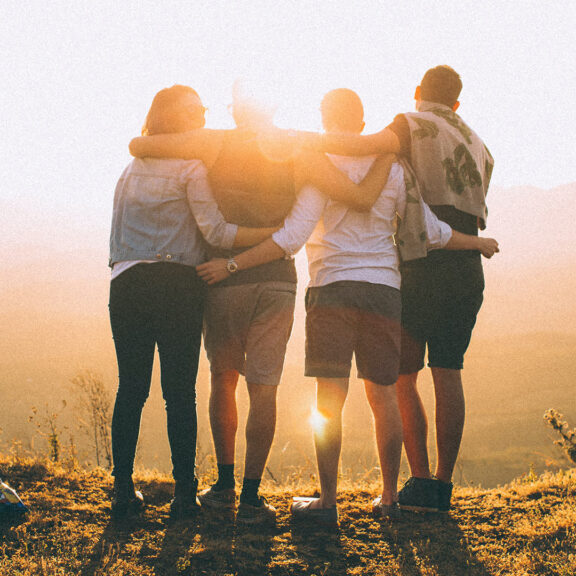 Friends-on-a-Mountain